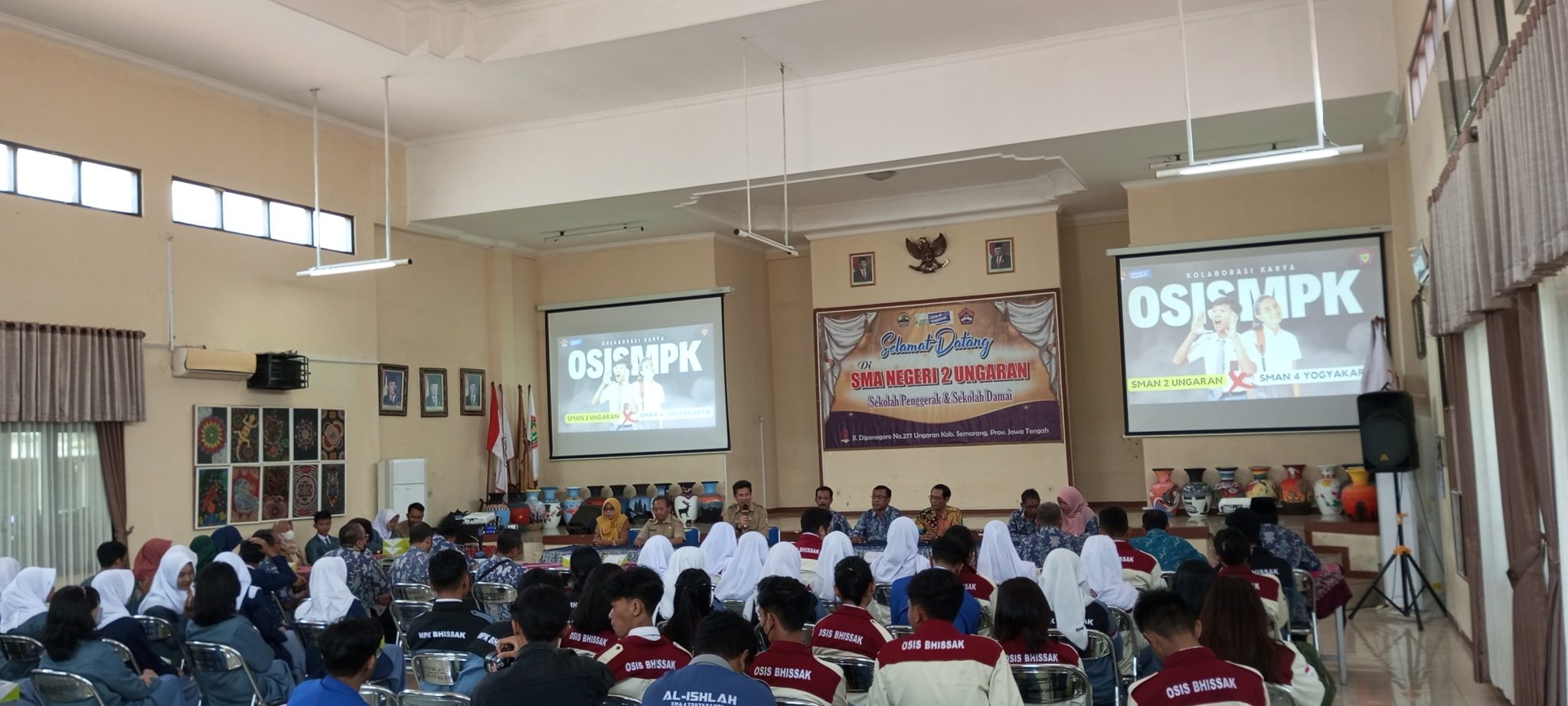 KEGIATAN STUDI KOLABORASI KARYA SMA NEGERI 2 UNGARANDENGAN SMA NEGERI 4 ...